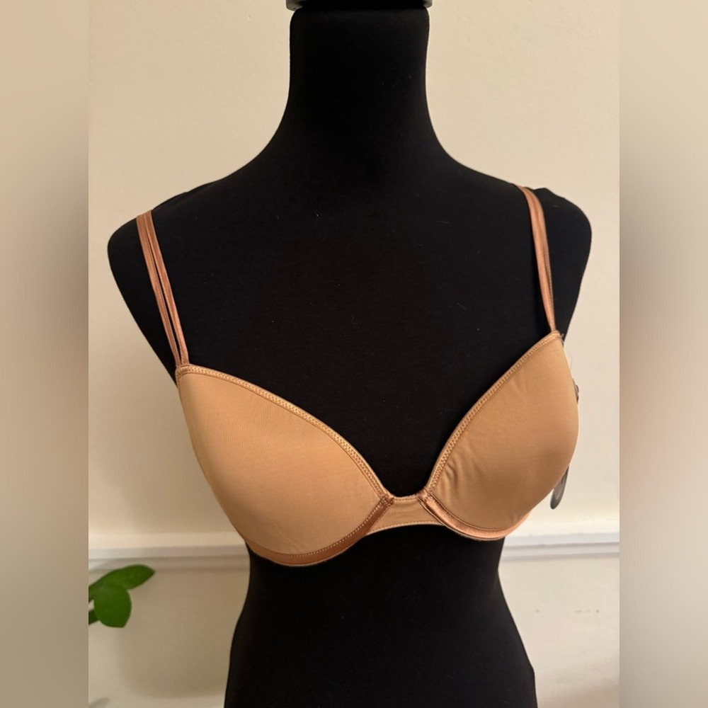 NWT Le Mystere L'Image Linguine Strap Bra New‎ With Tags 34C suntan